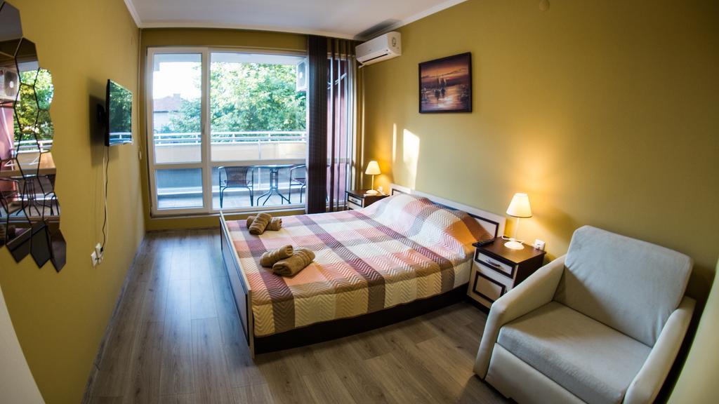 Nasred Grada Apartment ฮิซาเรีย ภายนอก รูปภาพ