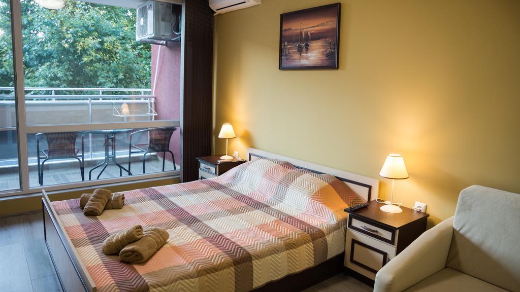 Nasred Grada Apartment ฮิซาเรีย ภายนอก รูปภาพ